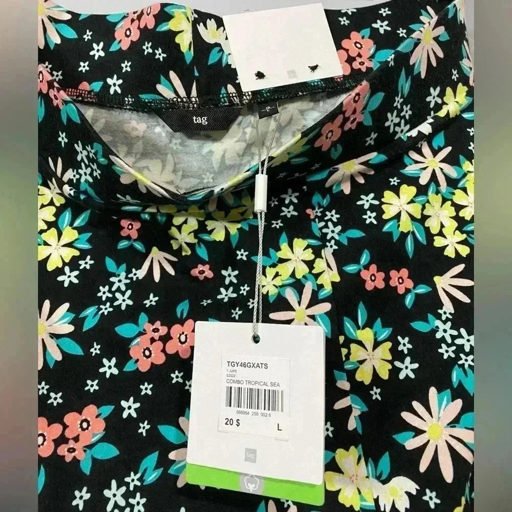 Tag, Floral Print Flared Mini Skirt, Large, Black 🌸 - Picture 4 of 11